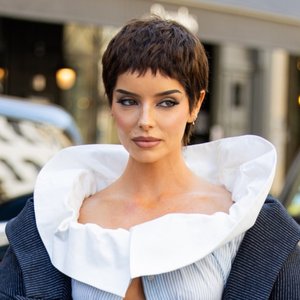 Maura Higgins Dares with a Bold Pixie Cut at Couture Week