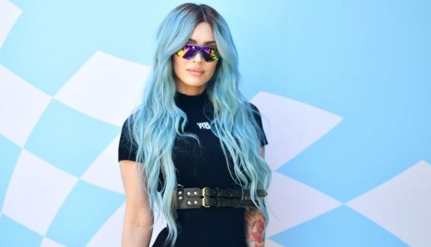 Megan Fox's Glamorous Comeback: Red Carpet, Rumors, and a Touch of MGK