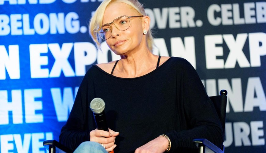 Jaime Pressly Takes the OnlyFans Plunge: Hollywood's Latest Trendsetter