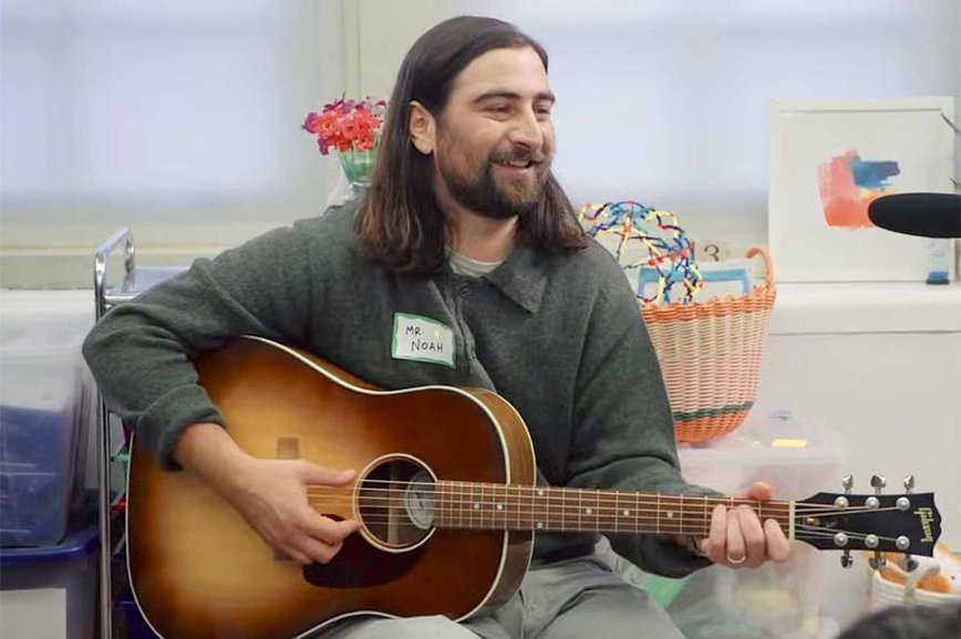 Noah Kahan Gets Playfully Roasted by Kids on 'Celebrity Substitute'