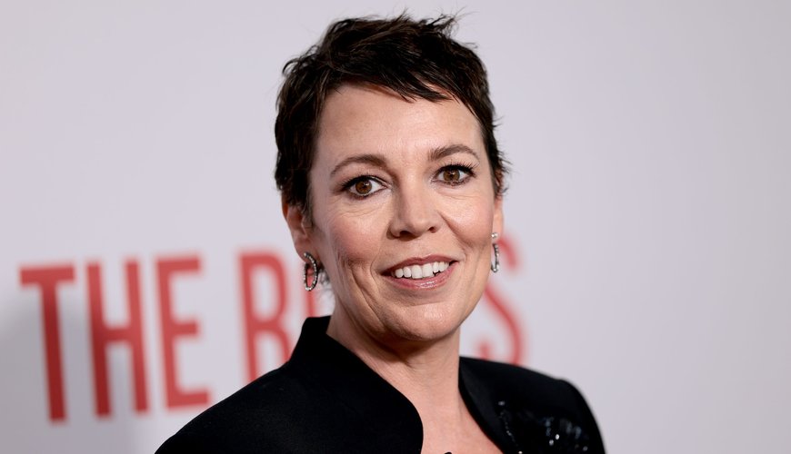 Olivia Colman Spills the Tea on Her On-Screen No-Gos: 'I Feel Like I'm Being Unfaithful'