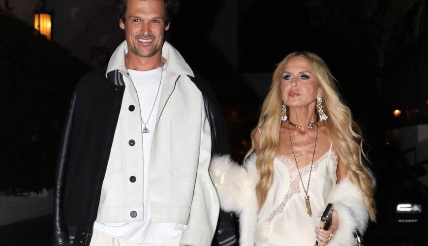 Rachel Zoe's Timeless Return – A Fashionista's Journey Back to the Spotlight