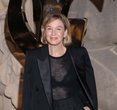 Renee Zellweger Pops Back on Instagram – Pulls a Tom Cruise Disappearing Act