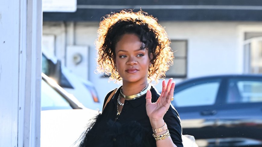 Rihanna Stuns in First Public Appearance Since Baby No. 3
