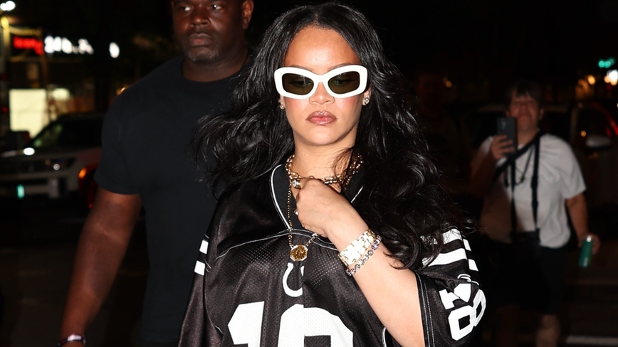 Rihanna's Jaw-Dropping Sports Jersey Fashion: A World Cup Sensation