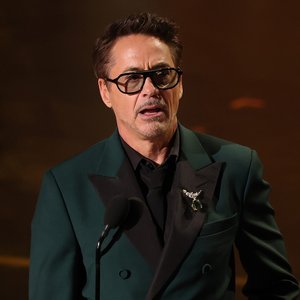 Robert Downey Jr.'s Oscar Flub: A New Classic in Award Show History