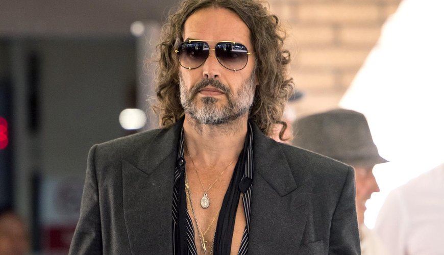 Russell Brand Slams Courtroom Sketch Amid New Charges: 'An Injustice'