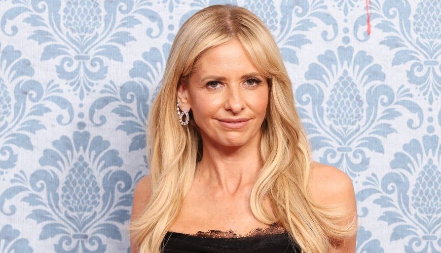 Sarah Michelle Gellar's '90s Style Confessions: What She Loves and Leaves Behind