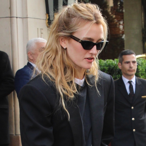 Sarah Pidgeon Revives Balenciaga's Iconic Rodeo Bag at Paris Fashion Week