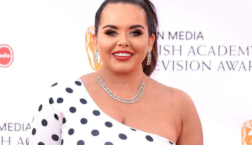 Scarlett Moffatt Cheers On 'Icon' Gemma Collins for I'm A Celeb South Africa Adventure