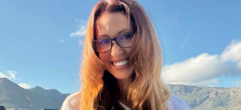 Shannon Elizabeth's OnlyFans Debut: Nearly $1 Million in Just a Week!