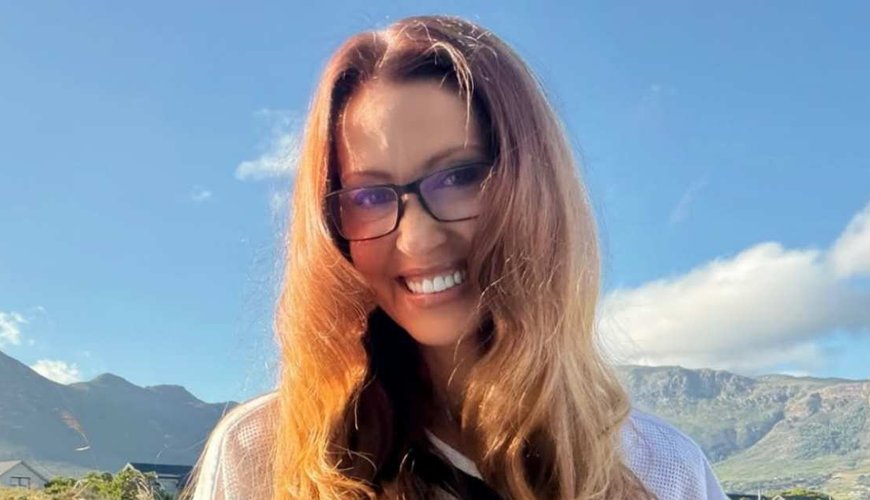 Shannon Elizabeth's OnlyFans Debut: Nearly $1 Million in Just a Week!