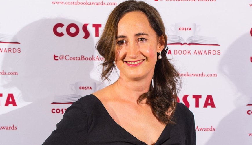 Sophie Kinsella's Heartfelt Connection with Joan Cusack: A Tribute to a Beloved Author