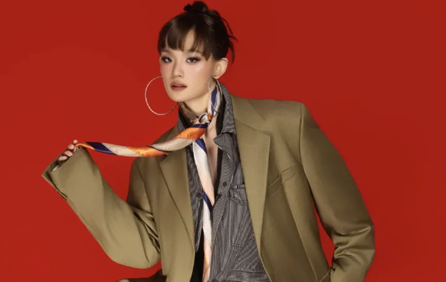 Su Jin Kim: From Reporting to Runways and Beyond