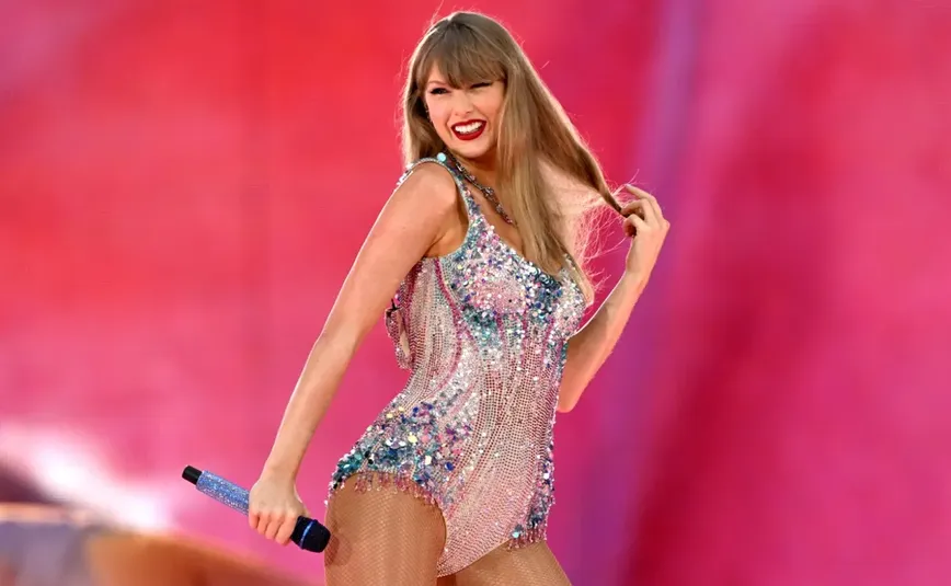 Taylor Swift Reigns Supreme as Spotify’s Most Streamed Artist Ever