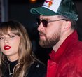 Taylor Swift's Chic NYC Date Night with Travis Kelce: A Fashion Moment