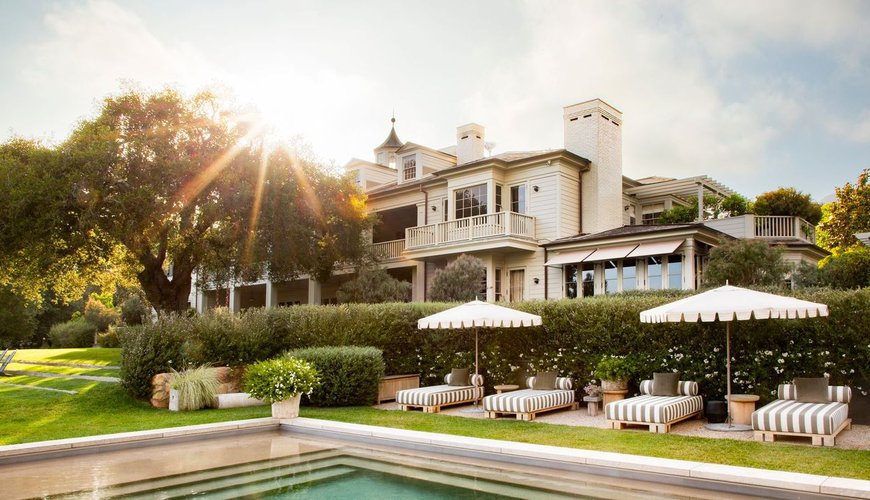 2025's Jaw-Dropping Celebrity Real Estate Deals: Who's Buying Big?