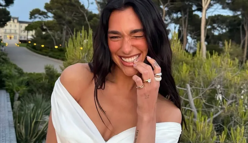 Sparkling Stars: Celebrity Engagement Rings of 2025 That Dazzle and Inspire