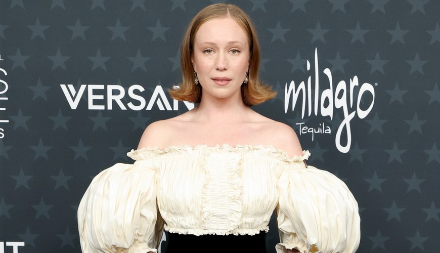 Fashion Flops: Critics Choice Awards 2026's Most Unforgettable Looks