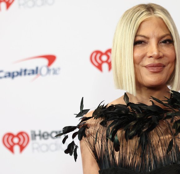 Tori Spelling Fires Back at Plastic Surgery Rumors: 'It Crushed My Soul'
