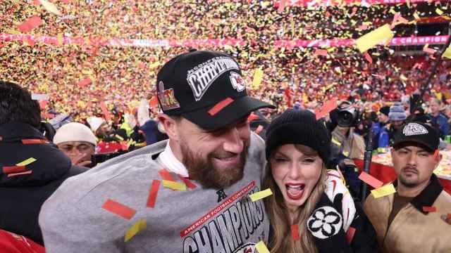 Travis Kelce's Past Comes to Haunt Amid Taylor Swift's Subtle Shade