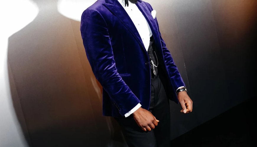 Usher Steals the Show at Ralph Lauren's Glamorous Fragrance Bash